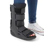 Bota Imobilizadora Standard Preta Modelo Curto - Hidrolight